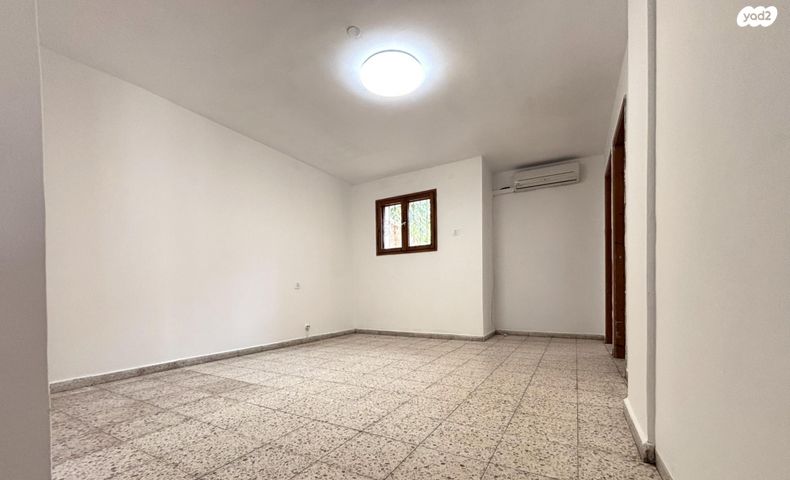 דירה, פתח תקווה 14, גורדון, הרצליה