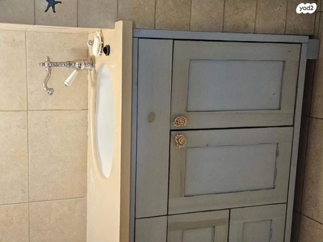 דירה, שדרות ג'יימס דה רוטשילד 49, קרית אליהו, חיפה