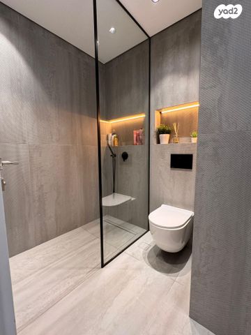 דירה, לאן 7, שכונת חשמונאים, מרכז העיר א, רמת גן