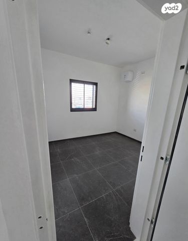 דירה, לשם 55, שאר העיר, אריאל