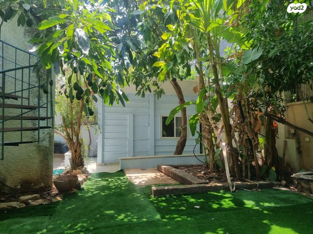 יחידת דיור, ברנשטיין כהן 36, קרית יערים, רמת השרון