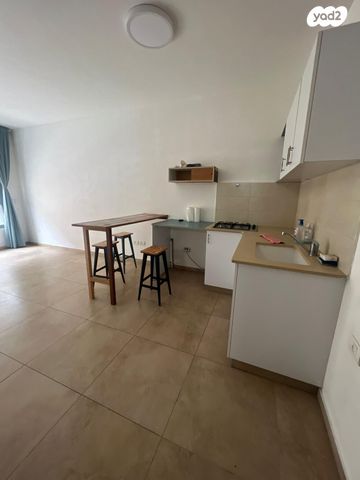 דירה, עין הקורא 16, נווה שאנן, תל אביב יפו