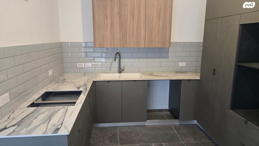 דירת גן, חוזה סן מרטין 23, קטמונים, ירושלים