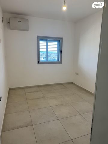 דירה, החשמונאים 98, גני שרונה, קרית הממשלה, תל אביב יפו