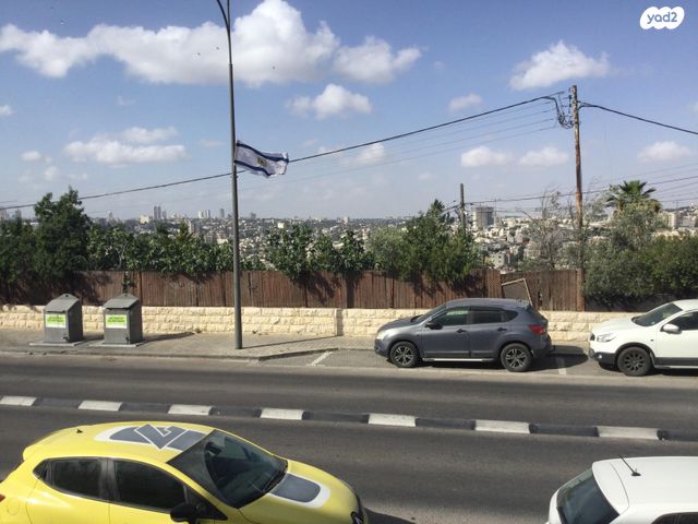 דירת גן, שבתאי הנגבי 63, גילה, ירושלים