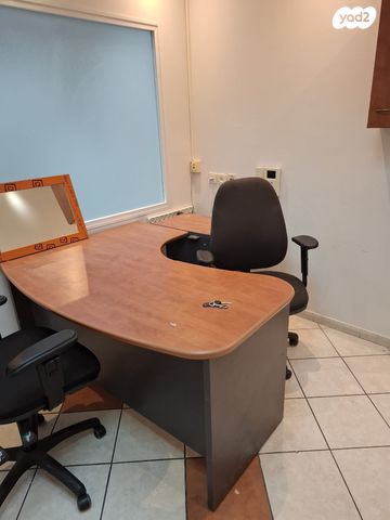 כנפי נשרים 15