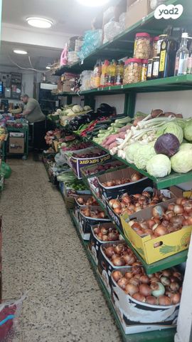 חנויות/ שטח מסחרי, ז'בוטינסקי 48, אברמוביץ', ראשון לציון