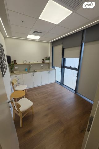 משרדים, סוקולוב 46, מתחם 1200, הוד השרון