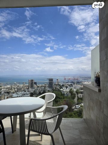 דירה, שדרות אליהו גולומב, חיפה