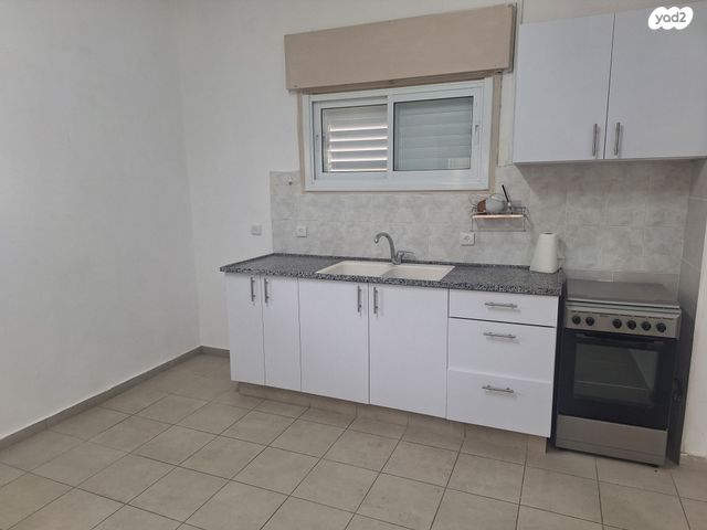 דירה, שתיל, שכונת בן גוריון, מרכז העיר ג', רמת גן