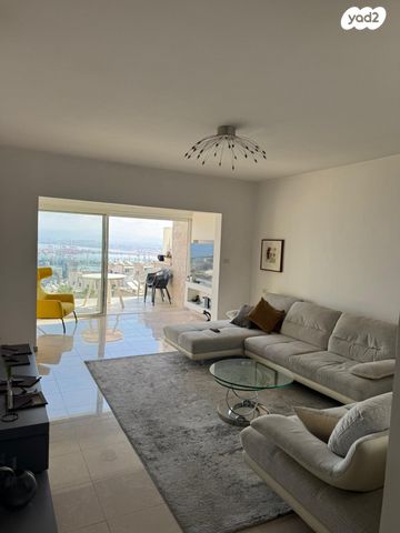 דירה, שדרות אליהו גולומב, חיפה