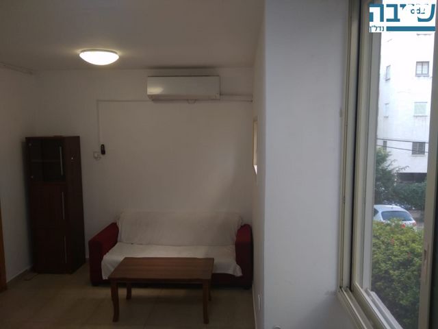 דירה, מורדי הגטאות, ב' / צפון מערב העיר, רחובות