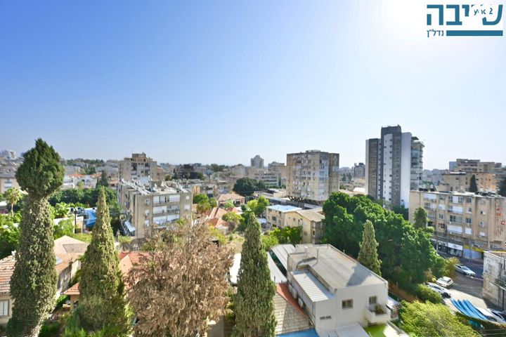 דירה, שדרות גלוסקין, ב' / צפון מערב העיר, רחובות