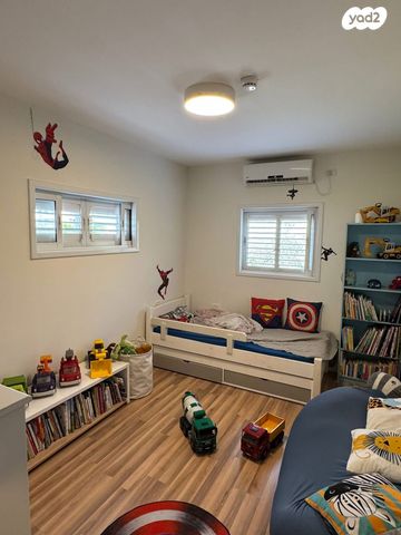 בית פרטי/ קוטג', דוד רזיאל, הרצליה הצעירה, הרצליה