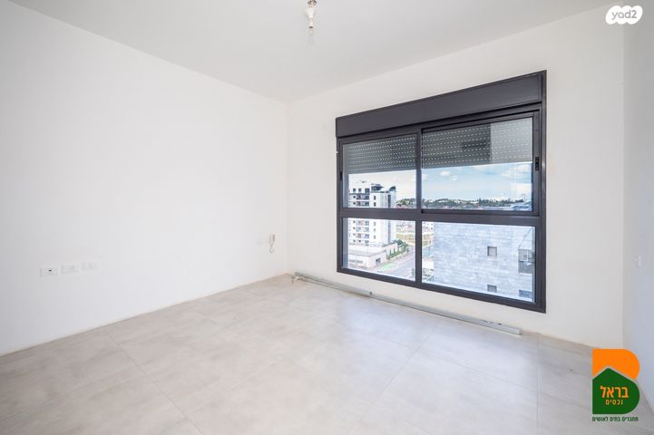 גג/ פנטהאוז, עמירם, פרדס חנה כרכור