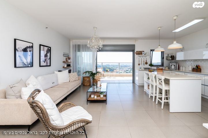 דירה, נווה פרדסים, פרדס חנה כרכור