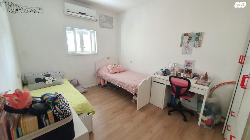 דירה, מנדלי מוכר ספרים, לב העיר, בת ים