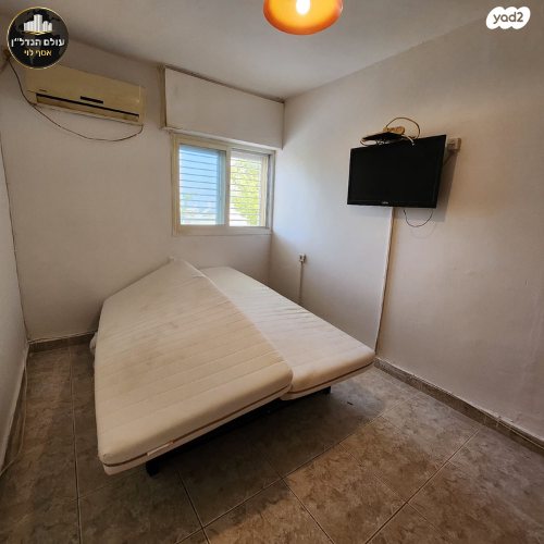 דירה, גיורא יוספטל, טירת כרמל