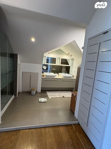 בית פרטי/ קוטג', דוד רזיאל, הרצליה הצעירה, הרצליה