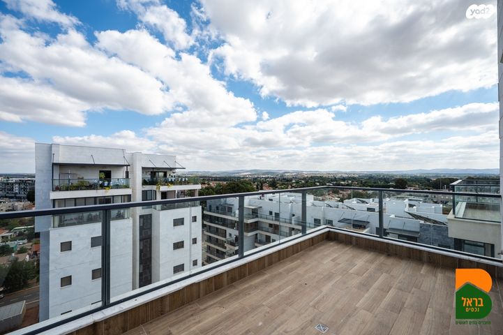 גג/ פנטהאוז, עמירם, פרדס חנה כרכור