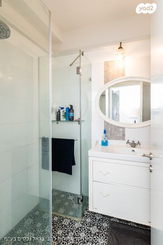 דירה, נווה פרדסים, פרדס חנה כרכור