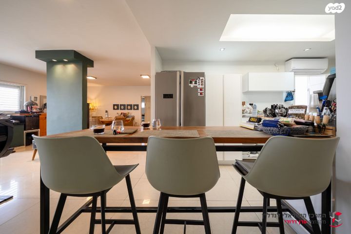 דירה, מעלות 3, חולון