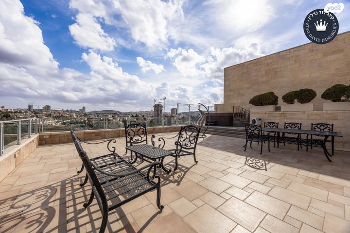 גדעון האוזנר 