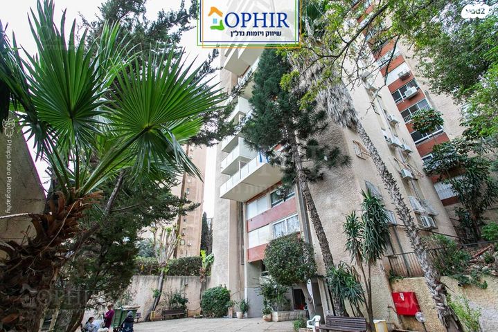 דרך אלנבי 127