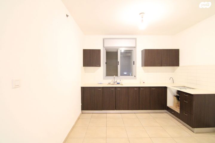 דירה, רימון, רובע ט"ז, אשדוד