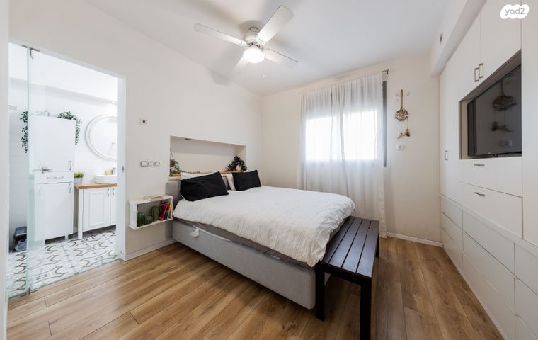 גג/ פנטהאוז, סתיו, מגדיאל, הוד השרון