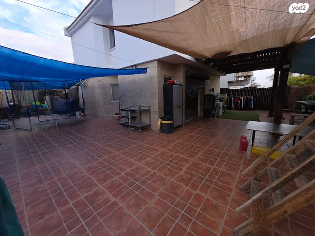 הפירות, שחמון, רובע 4