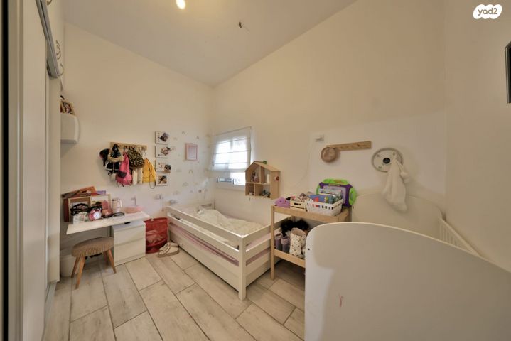 דירה, א.ד. גורדון, מוצקין הותיקה, קרית מוצקין