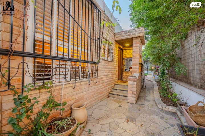 בית פרטי/ קוטג', שביל בן יעקב, ביצרון ורמת ישראל, תל אביב יפו