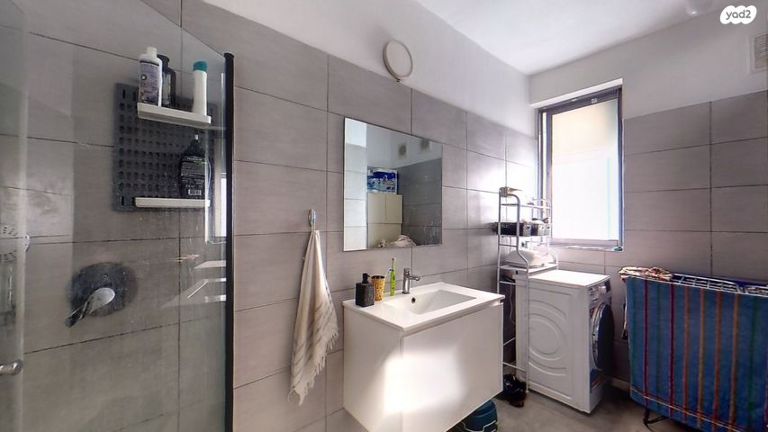 דירה, פועלים א, כפר סבא