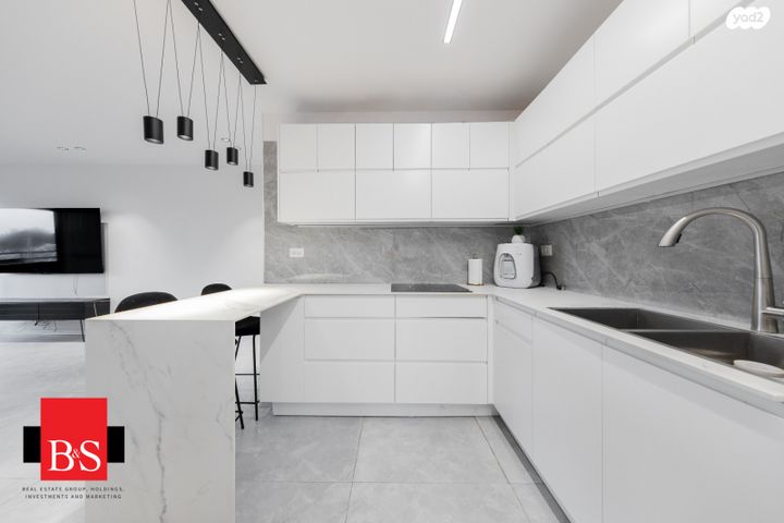 דירה, הרטום, קרית השרון, נתניה