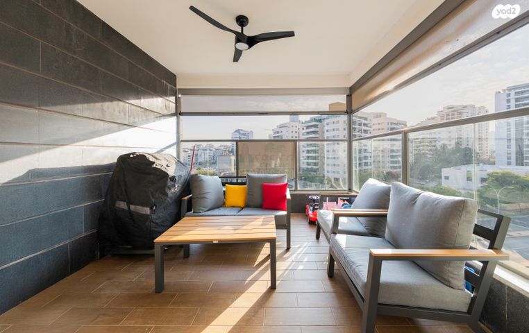 דירה, שדרות הנשיאים, מגדיאל, הוד השרון