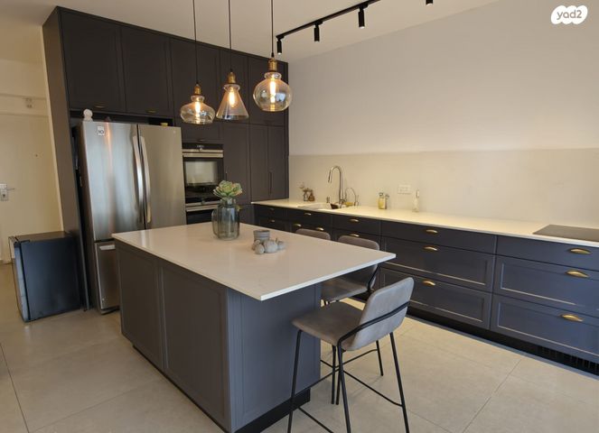 דירה, ארלוזורוב, מרכז דרום, רעננה