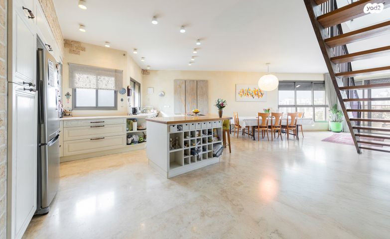 גג/ פנטהאוז, זקיף, מגדיאל, הוד השרון