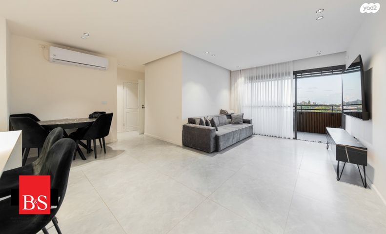 דירה, הרטום, קרית השרון, נתניה