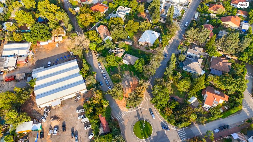 מגרשים, היוגב, פרדס חנה כרכור