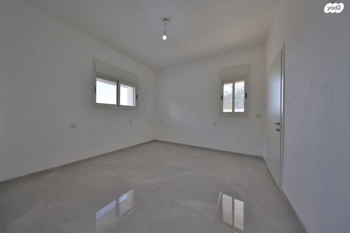 דירה, א.ד. גורדון, מוצקין הותיקה, קרית מוצקין