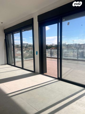 גג/ פנטהאוז, שמעון ויזנטל 26, הרצליה הירוקה, נווה עובד, הרצליה