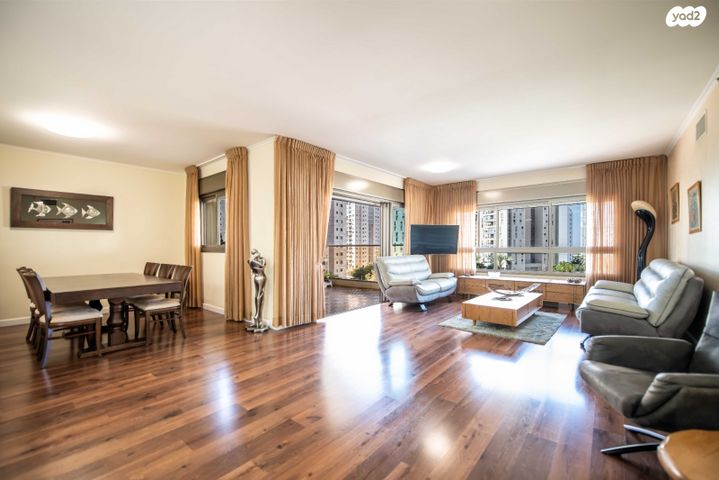 דירה, דודו דותן 3, נתניה