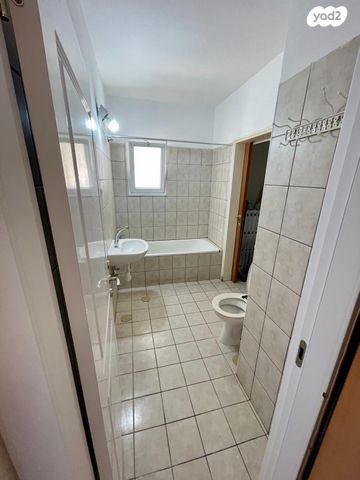 דירה, היובל, אור עקיבא