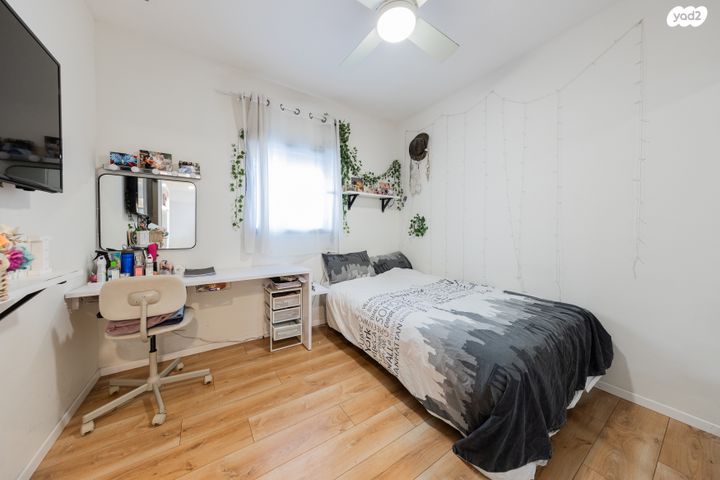 גג/ פנטהאוז, סתיו, מגדיאל, הוד השרון