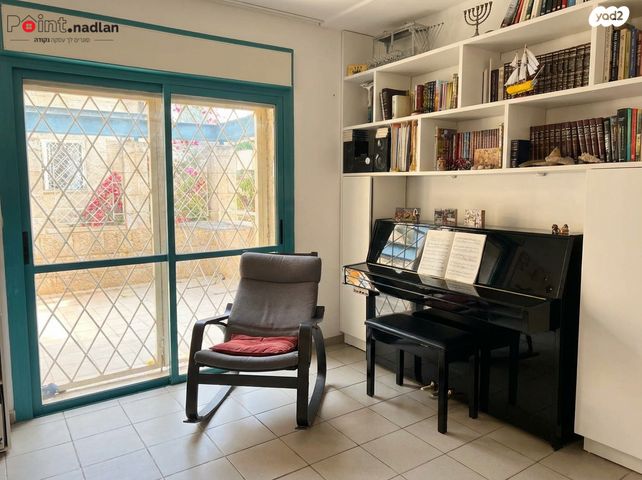 דירה, גלבוע 16, שכונה ה'-ו', מבשרת ציון