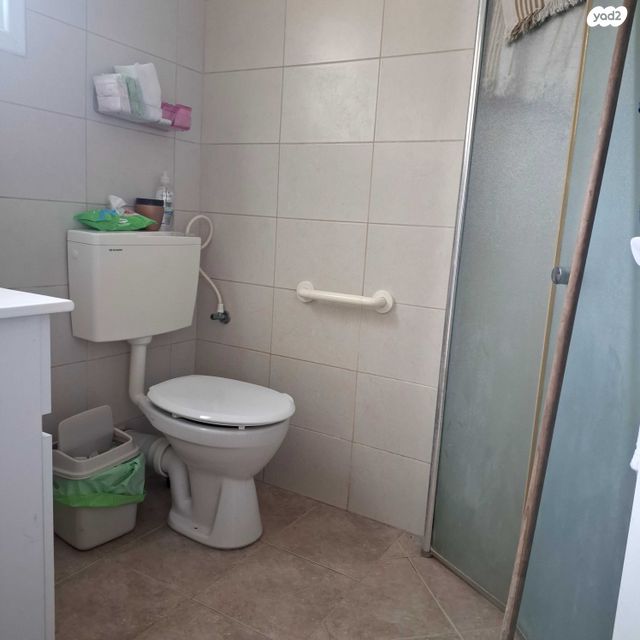 בית פרטי/ קוטג', כצנלסון 29, מרכז מזרחי, נס ציונה