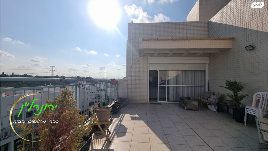 גג/ פנטהאוז, לב המושבה, נס ציונה