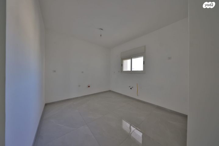 דירה, א.ד. גורדון, מוצקין הותיקה, קרית מוצקין