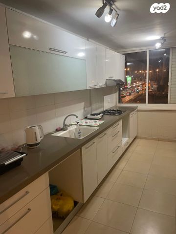 דירה, הטייסים 1, תל גיבורים, חולון